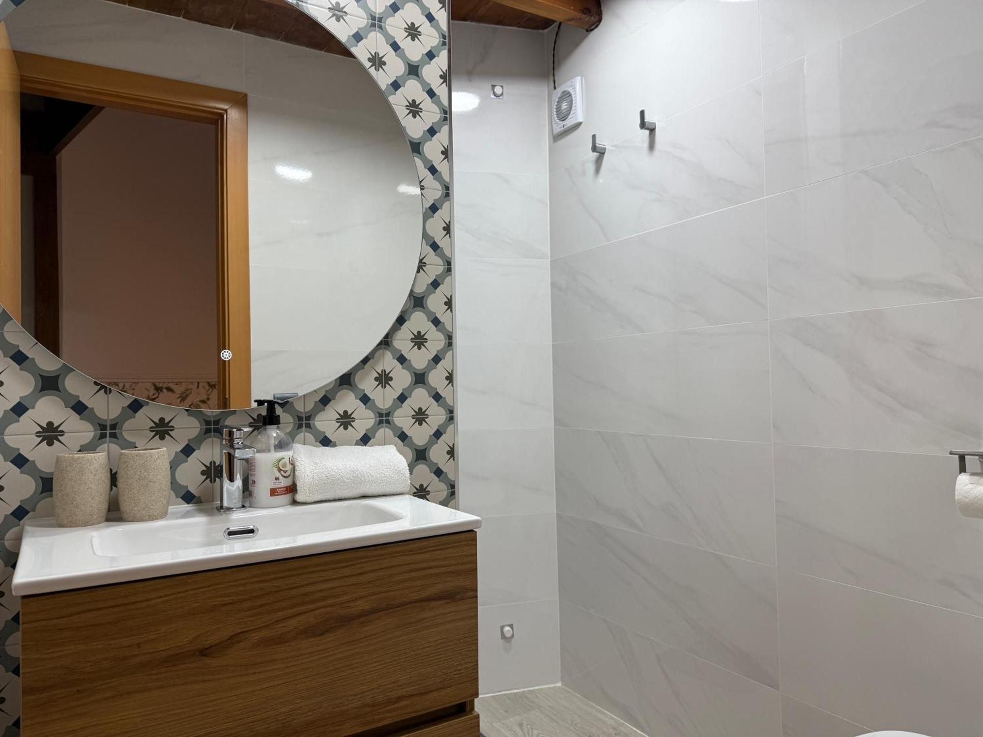 Amazing Apartment In Malaga Oldtown Calle Carreteria Free Wifi&Ac Eksteriør bilde